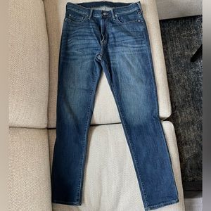 Abercrombie & Fitch Men’s Athletic Skinny Stretch Jean- 33W 32L